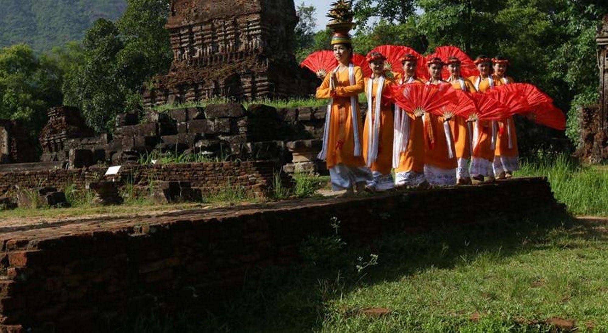 Lila Homestay Hoi An Eksteriør billede